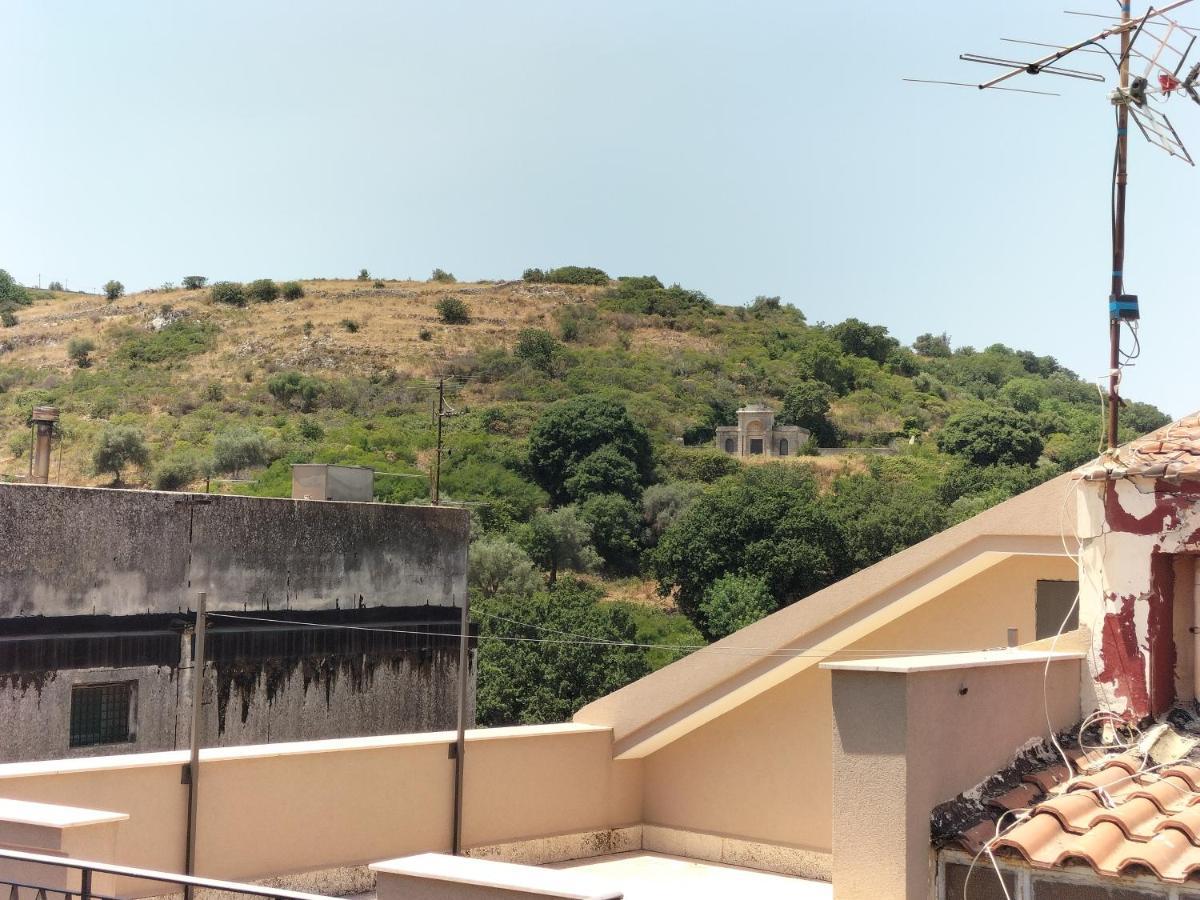 La Dimora Degli Iblei Daire Melilli Dış mekan fotoğraf